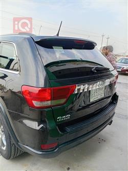 جیپ گراند شیرۆکی